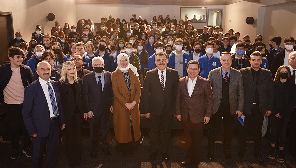 Antalya Bilim Merkezi’nde ilk konferans