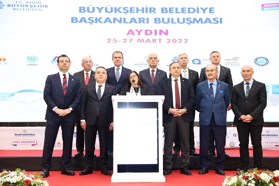 CHP’li 11 Büyükşehir Belediye Başkanı Aydın’da buluştu