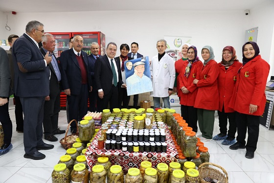 Başkan Böcek Korkuetli’de KOORKOP’u ziyaret etti