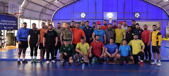 Başpehlivan İsmail Balaban; ‘Altın Kemer’i kazanmak istiyorum’