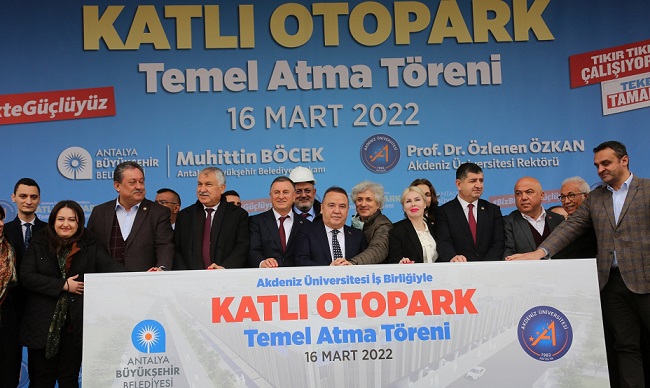 Akdeniz Üniversitesi Hastanesi katlı otoparkının temeli atıldı