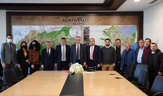 Konyaaltı’nda işçilere rekor düzeyde zam