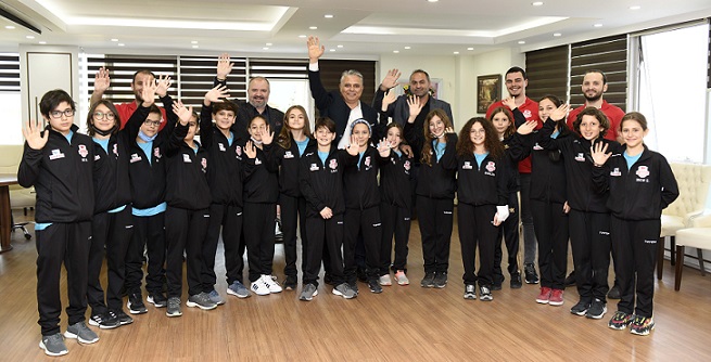 Geleceğin şampiyonlarından ziyaret