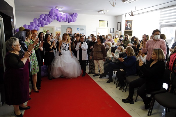 ATASEM kursiyerleri kendi diktiklerini tanıttılar