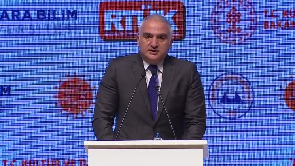 Bakan Ersoy: “İslam, algı yönetimine rağmen bugün de dünyanın en hızlı yayılan dinidir”