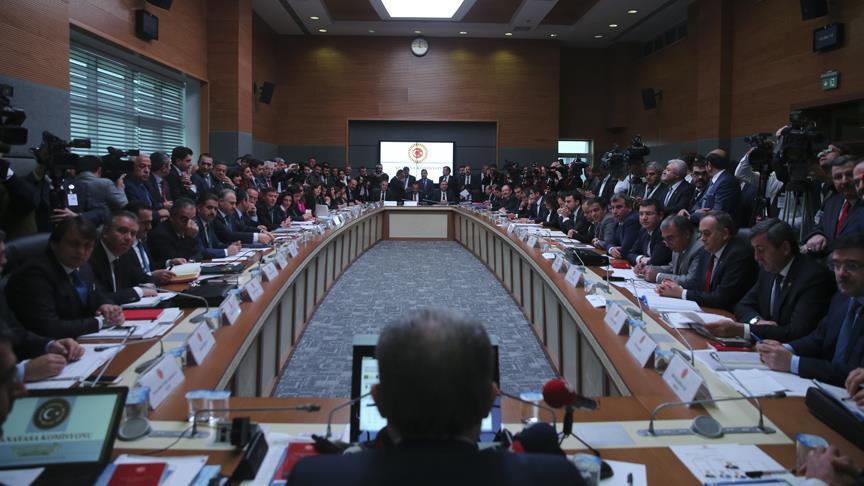 Seçim Kanunu teklifi TBMM Anayasa Komisyonunda görüşülüyor