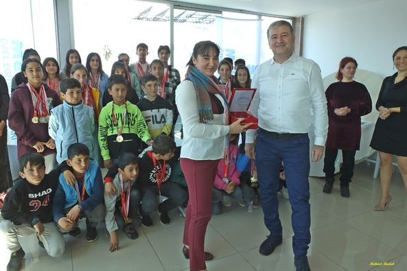 Antalya’nın Melekleri Başarıya Doyuyor