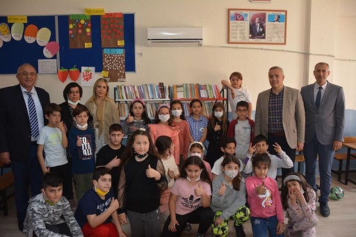 Manavgat’ta kütüphane seferberliği