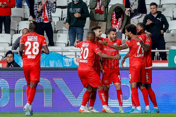 Fraport TAV Antalyaspor: 4 – Atakaş Hatayspor: 1