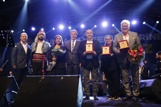 Antalyalılar gecesinde hemşeriler unutulmaz bir gece yaşattı