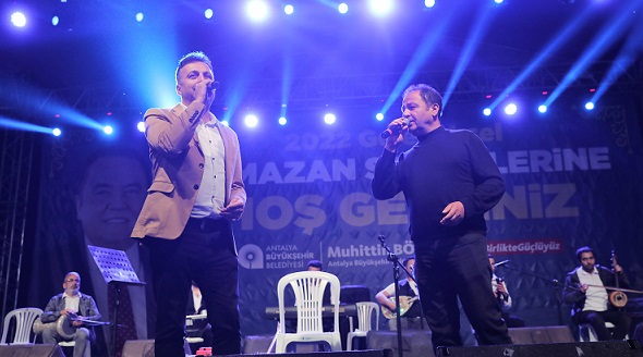 Kararalioğlu Parkı’nda Teke Yöresi rüzgarı esti