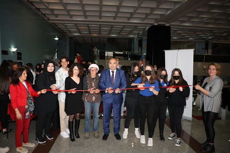 Büyükşehir, genç yazarları okurlarıyla buluşturdu