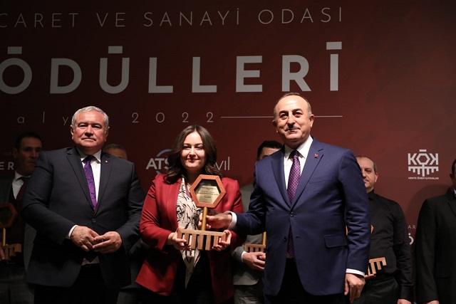 Büyükşehir Belediyesi KÖK Çevre Ödülü aldı