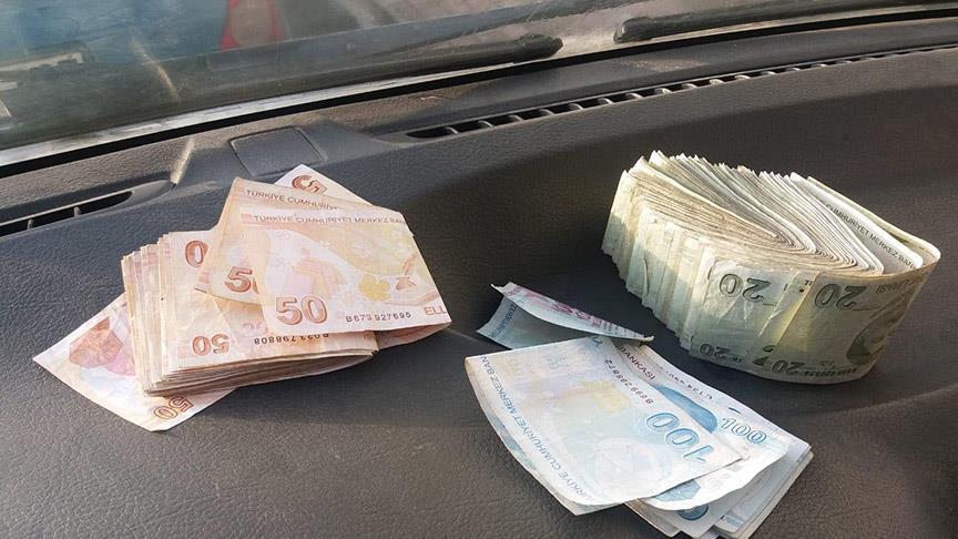 Gelirler Giderleri Karşılayamadı