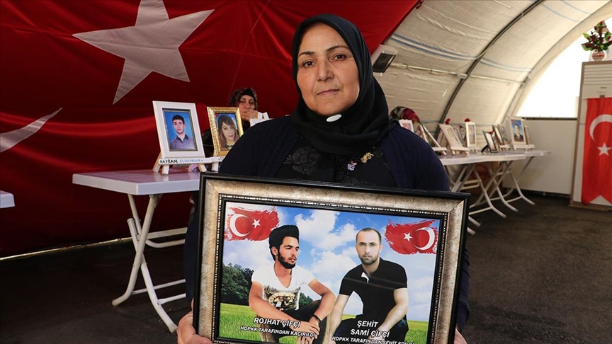 Diyarbakır anneleri ramazan ayını evlat nöbetinde karşıladı