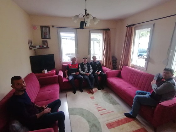 Gündoğmuş ve Kaş’ta gazi ve şehit ailelerine bayram ziyareti
