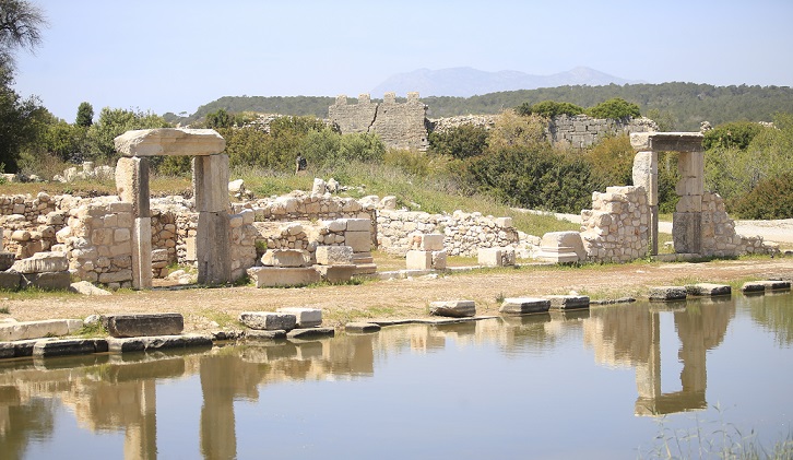 Medeniyetler beşiği “Patara” ziyaretçilerini geçmişe yolculuğa çıkarıyor