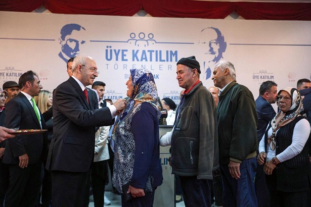 Kılıçdaroğlu Burdur’da üye katılım törenine katıldı