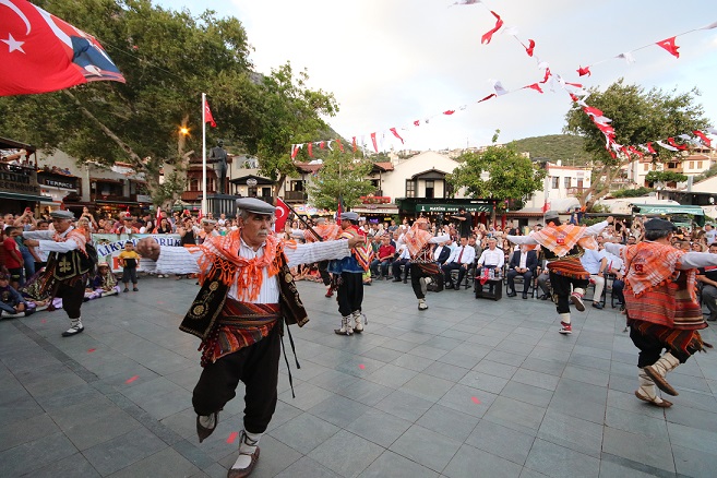 Antalya’da 23. Uluslararası Likya Kaş Kültür ve Sanat Festivali başladı