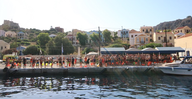 Uluslararası Meis-Kaş Yüzme Yarışı yapıldı