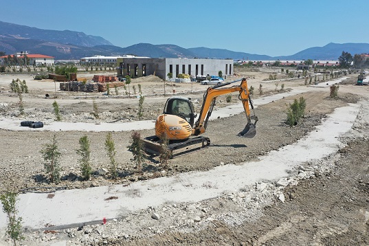 Kaş Kınık Millet Bahçesi’nin yüzde 70’i tamamlandı