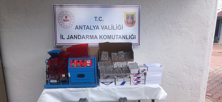 Kepez’de kaçak tütün operasyonu
