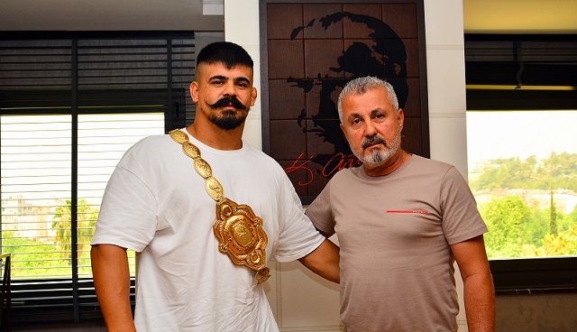 Başpehlivan Şimşek’ten Başkan sözen’e ziyaret