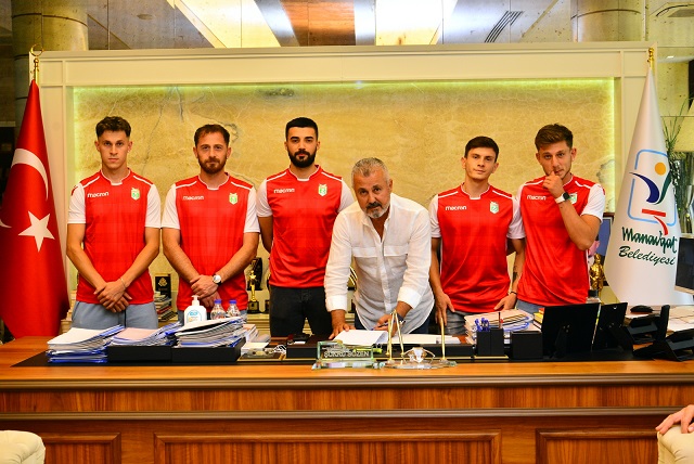 Manavgat Belediyespor’dan Transfer Şov