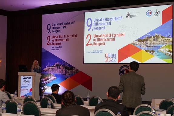 Mikrocerrahide Akdeniz Üniversitesi farkı