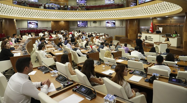 Gençlik Meclisi üyelerine yurtdışı fırsatları anlatıldı