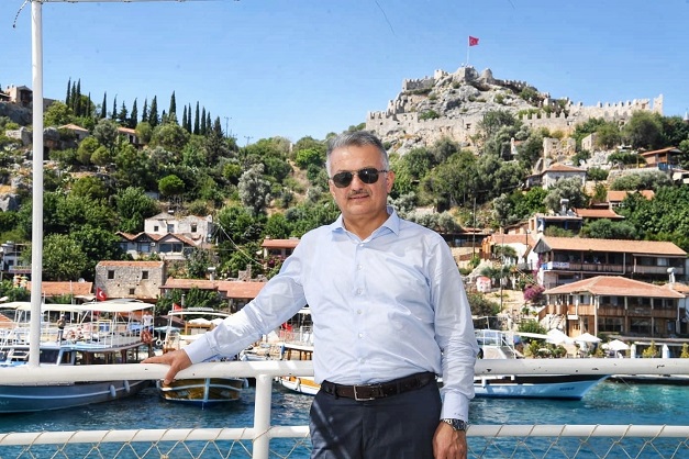 Vali Yazıcı: Kekova’da