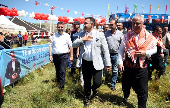 16. Gökbel Yaylası Yağlı Güreşleri, Antalya’da başladı