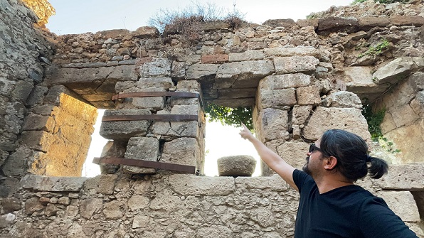 Alanya’da 164 metrekarelik Herakles mozaiği bulundu