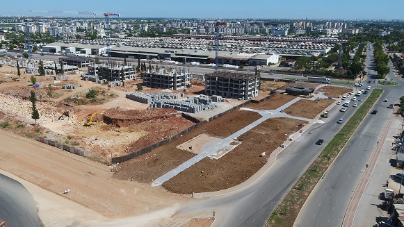 Güneş Mahallesi’ndeki Kentsel Dönüşüme modern park alanı
