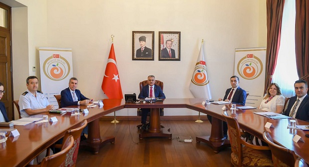 Kadına şiddet ne türk milletine ne de türk erkeğine yakışmıyor