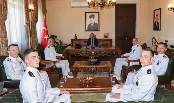 Vali Yazıcı; Deniz harp okulu öğrencilerini kabul etti
