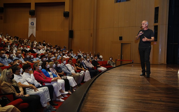 Büyükşehir personeline “Motivasyon” eğitimi