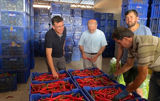 Atay Uslu Elmalı Toptancı Halini Ziyaret Etti