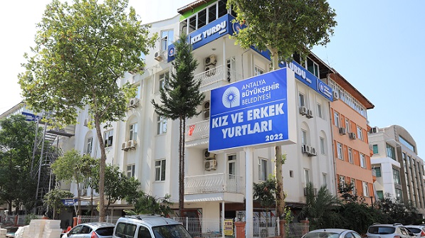 Başkan Böcek’ten Yurt Desteği