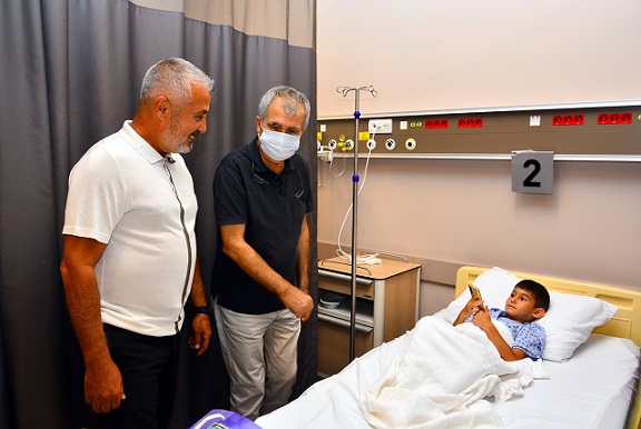 Başkan Sözen’den Sünnet Çocuklarına Ziyaret