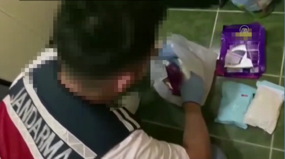 Baharat ambalajlarında 10 kilogram uyuşturucu madde ele geçirildi