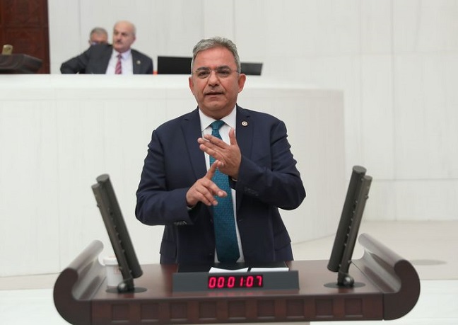 CHP’li Budak, “Milyonlarca Araç Trafikten Men Edilebilir ”