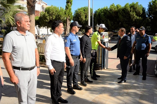 Antalya İl Emniyet Müdürü Çevik, Serik’te ziyaretlerde bulundu