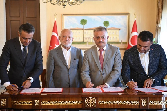 Alanya‘da hayırsever ilçeye meslek lisesi yaptıracak