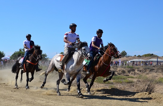 13. Geleneksel Manavgat-Side Rahvan At Yarışları yapıldı