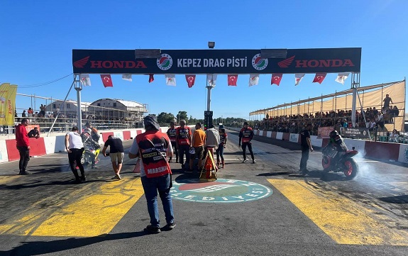 Drag Şampiyonları Kepez’de Belli Oldu