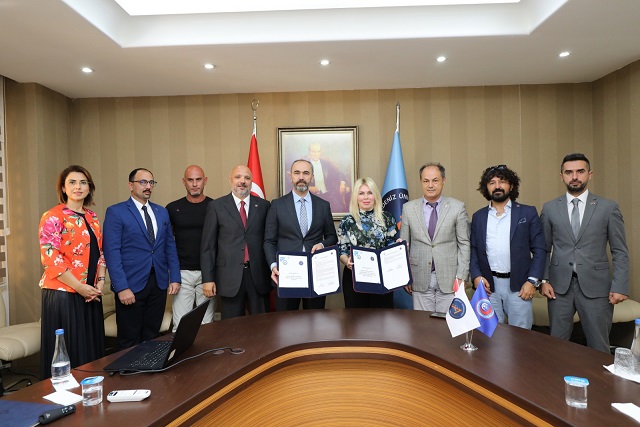 Akdeniz Üniversitesi ile Bayburt Üniversitesi arasında İHA eğitimi alanında iş birliği