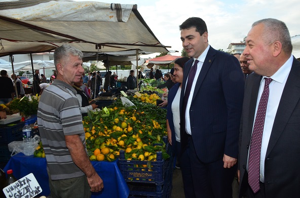DP Genel Başkanı Gültekin Uysal, Manavgat’ta esnafı ziyaret etti