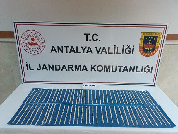 Antalya’da 1955 Adet Uyuşturucu hap satışa hazır haldeyken ele geçirildi