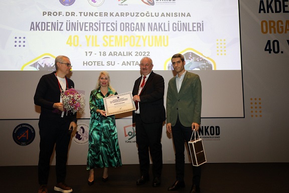 A.Ü Organ Nakli Günleri 40. Yıl Sempozyumu düzenlendi